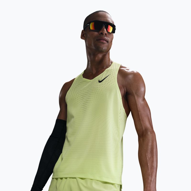 Tricou de alergare pentru bărbați Nike AeroSwift Dri-Fit ADV light lemon twist/black 4