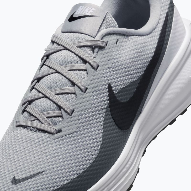 Încălțăminte de alergare pentru bărbați Nike Revolution 8 light smoke grey/smoke grey/white/black 8