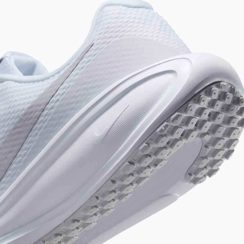 Pantofi de alergare pentru femei Nike Revolution 8 white/pure platinum 9