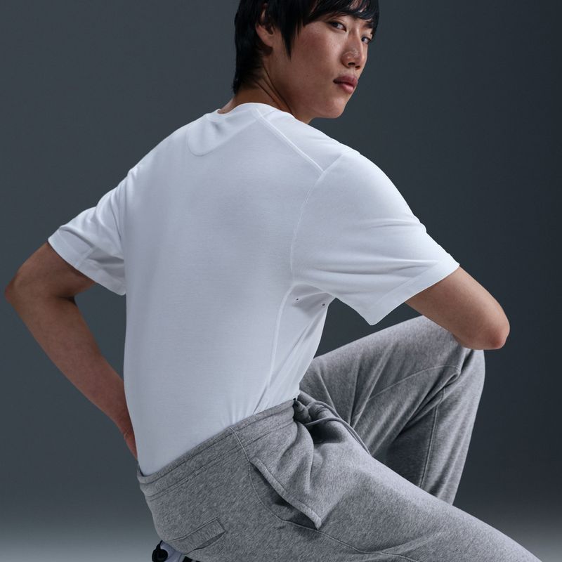 Pantaloni pentru bărbați Nike Club Jogger dark grey heather/light smoke grey/white 5