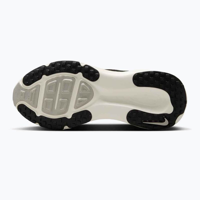 Încălțăminte de alergare pentru femei Nike Vomero 18 black/coconut milk/summit white 5