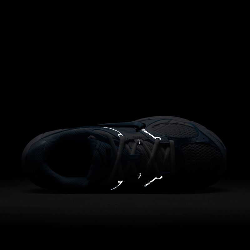 Încălțăminte pentru femei Nike V5 RNR football grey/white/black/psychic blue 12