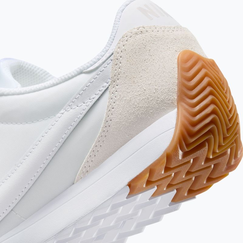 Încălțăminte damă Nike Pacific alb/oranj safety/alb 8
