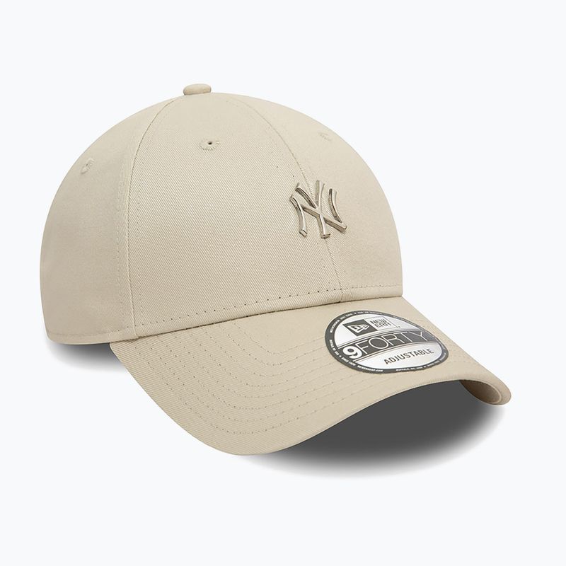 Șapcă New Era Metallic Pin 940 Nyy light beige