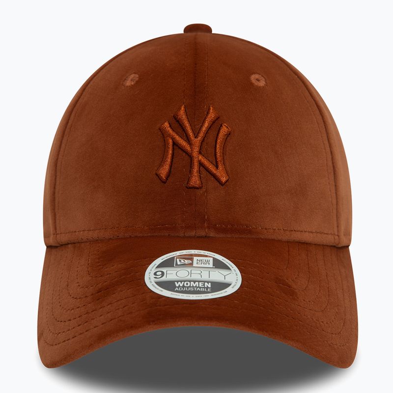 Șapcă pentru femei New Era Velour Midi 9FORTY New York Yankees brown 3