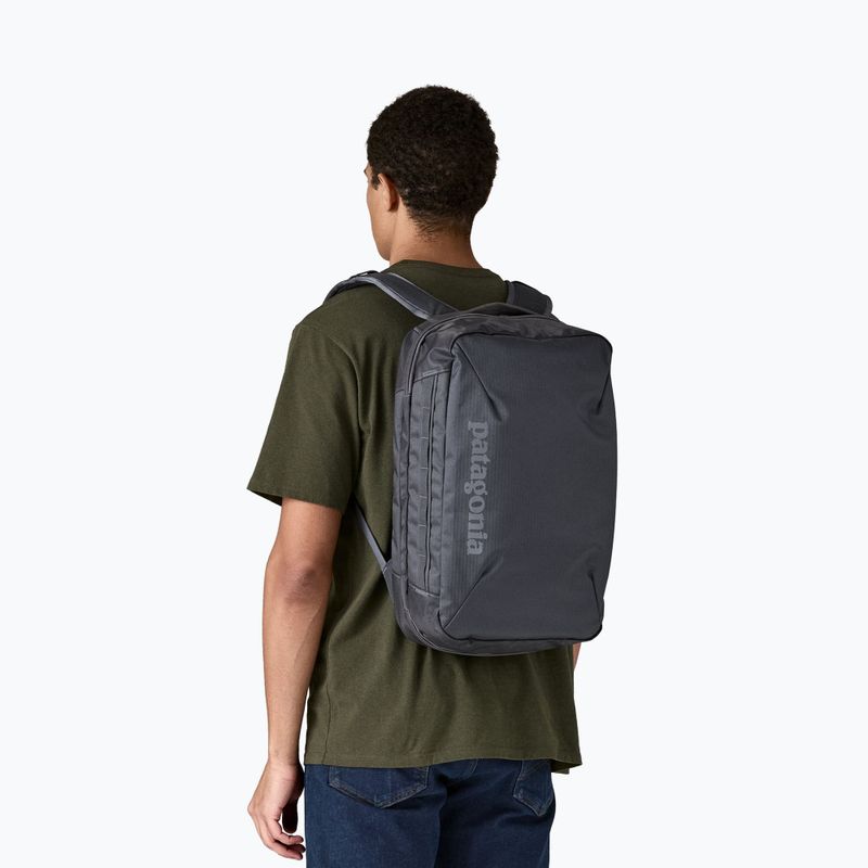 Rucsac turistic Patagonia Black Hole Micro MLC smolder blue 4