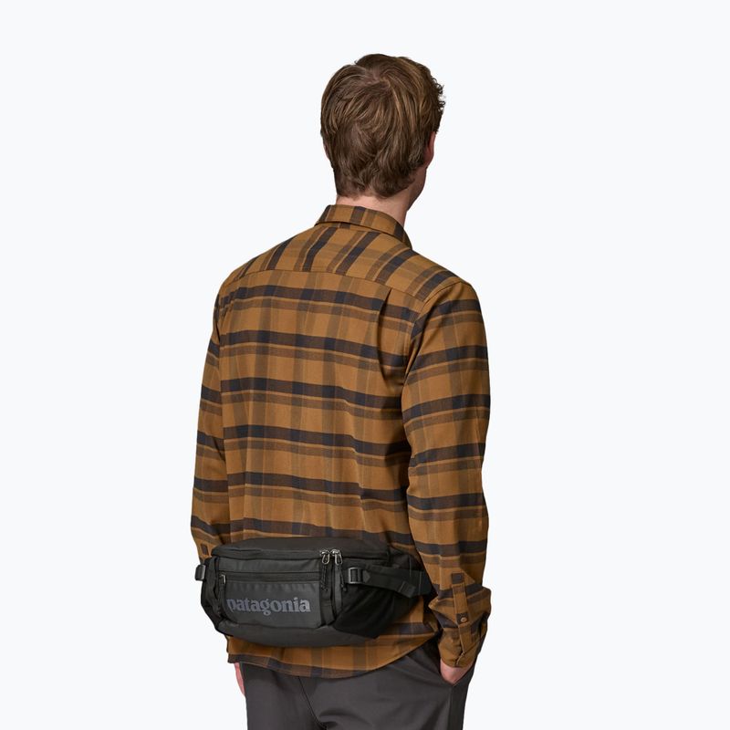 Borsetă Patagonia Black Hole Waist Pack 5 l black / black 5