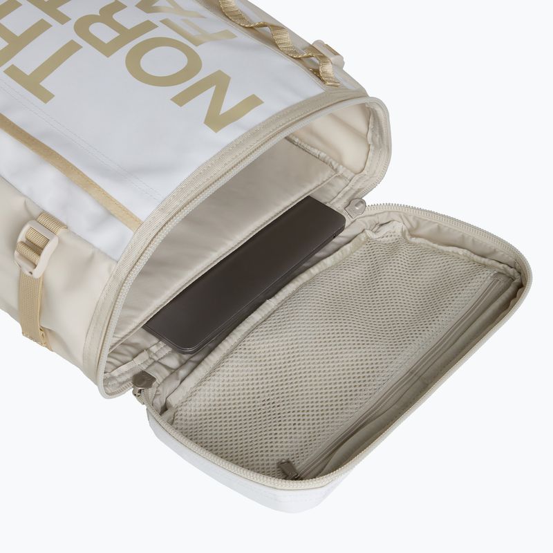 Rucsac urban The North Face Base Camp Fuse Box 30 l white ash/calacatta/pal 5