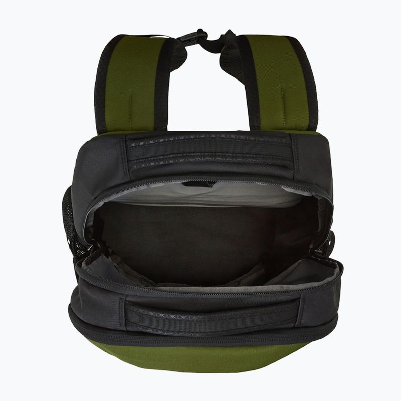 Rucsac urban The North Face Jester 28 l woodland green/tnf black 4