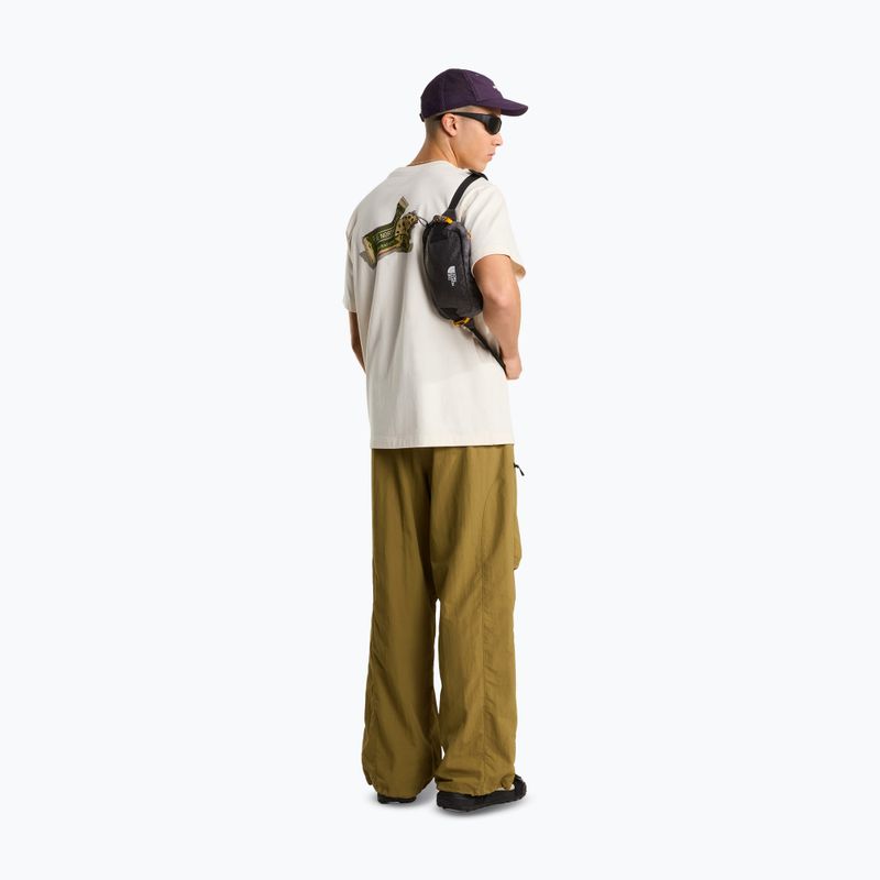 Tricou pentru bărbați The North Face Snack Relaxed white dune 2