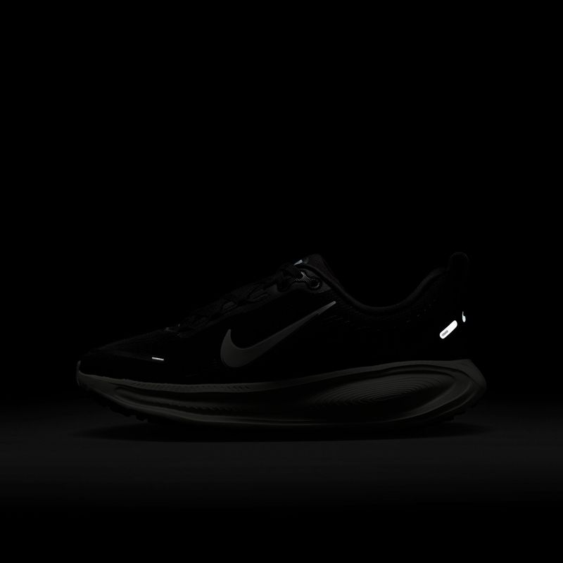 Încălțăminte de alergare Nike Vomero 18 black/coconut milk/iron ore/summit white 9