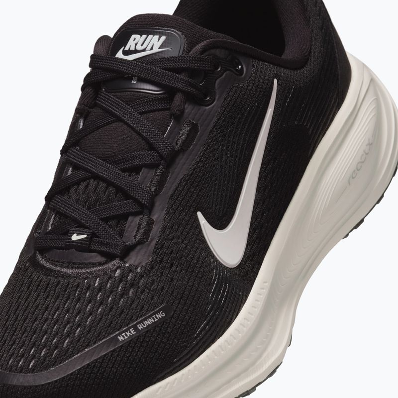 Încălțăminte de alergare pentru copii Nike Vomero 18 black/coconut milk/iron ore/summit white 11