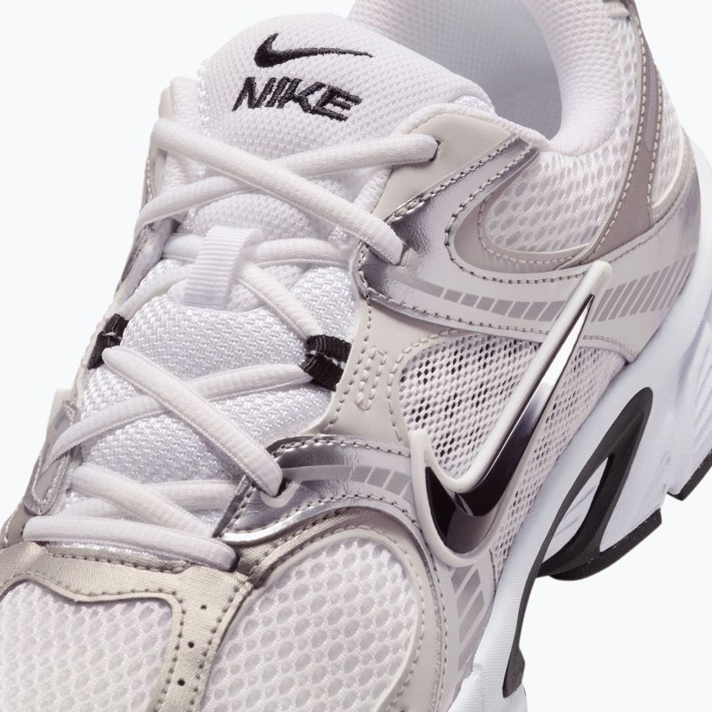 Încălțăminte pentru bărbați Nike V5 RNR white/vast grey/college grey/black 3