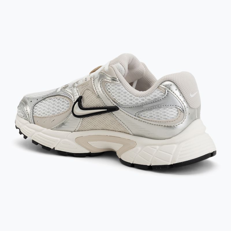 Încălțăminte pentru femei Nike V5 RNR summit white/sail/black/light orewood brown 3