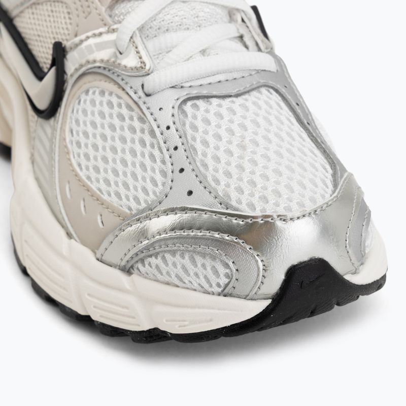 Încălțăminte pentru femei Nike V5 RNR summit white/sail/black/light orewood brown 7
