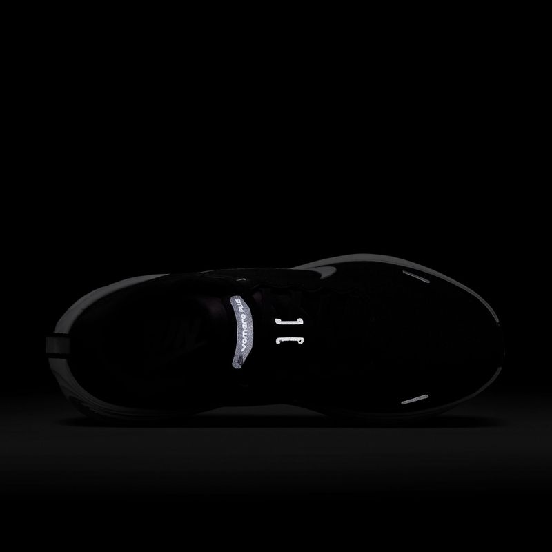 Încălțăminte de alergare pentru femei Nike Vomero Plus black/cool grey/metallic dark grey/white 15