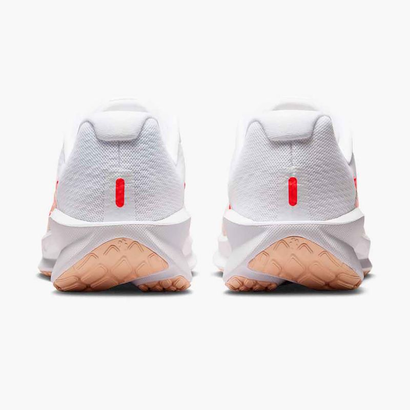 Încălțăminte de alergare pentru femei Nike Downshifter 13 astronomy white / bright crimson / washed coral 11