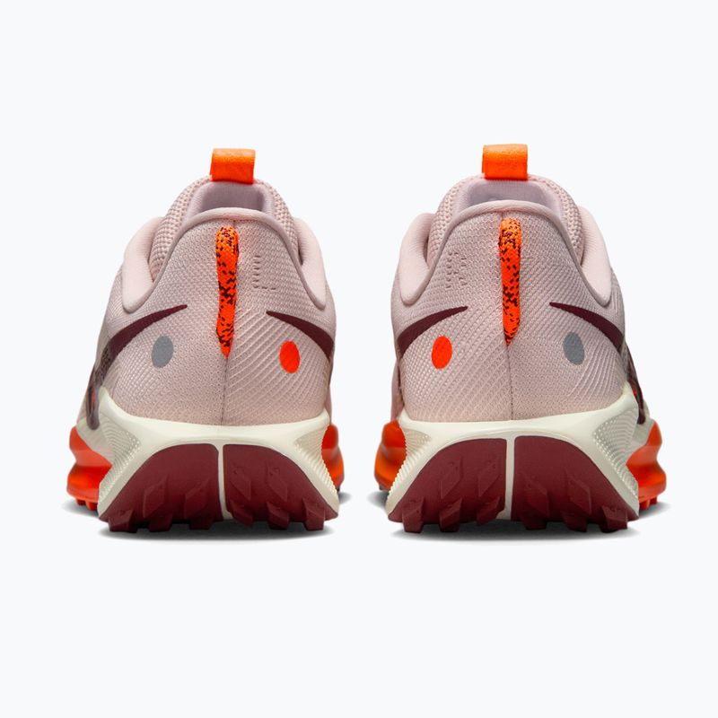 Încălțăminte de alergare pentru femei Nike Pegasus Trail 5 silt red/hyper crimson/dark team red 4