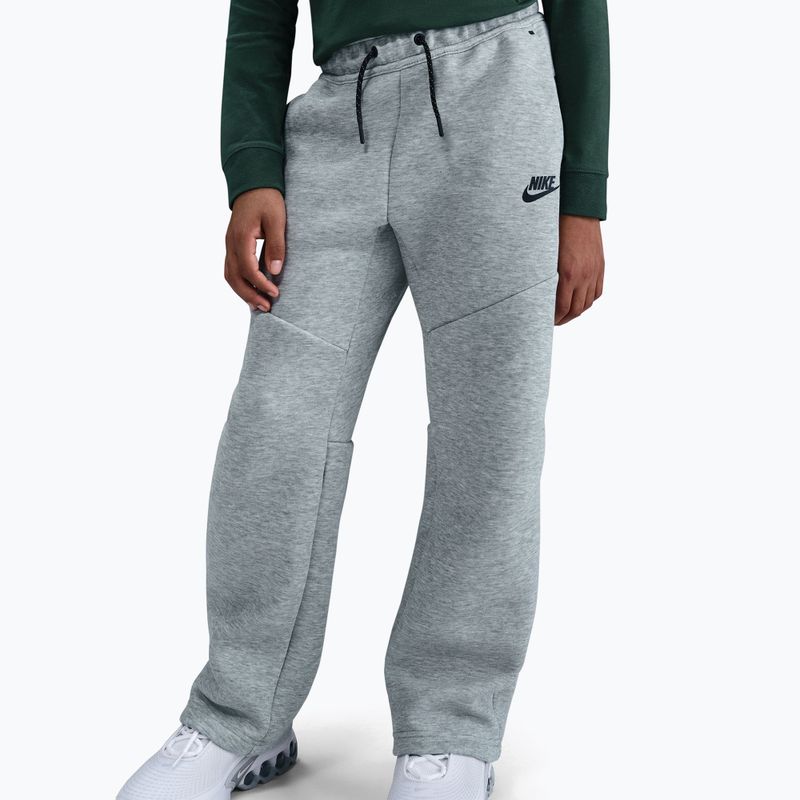Pantaloni pentru copii Nike Sportswear Tech Fleece dark grey heather/black/black 3