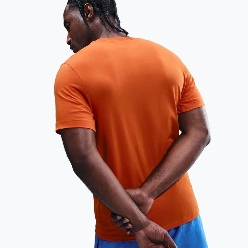 Tricou pentru bărbați Nike Sportswear Club Campfire Orange 5