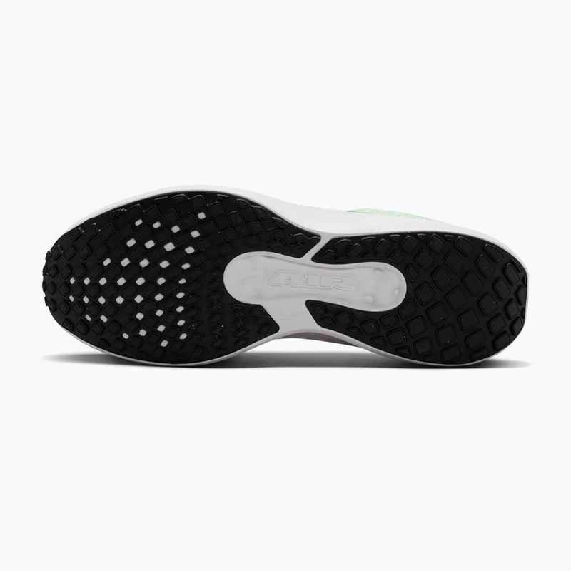 Încălțăminte de alergare pentru bărbați Nike Winflo 11 barely green / black / green strike 5