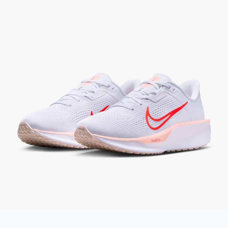 Încălțăminte de alergare pentru femei Nike Quest 6 white / bright crimson / washed coral 3