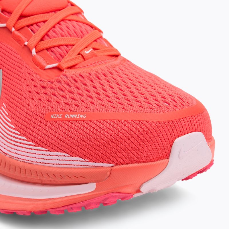 Încălțăminte de alergare pentru femei Nike Vomero 18 bright crimson/hyper pink/pink foam/white 14
