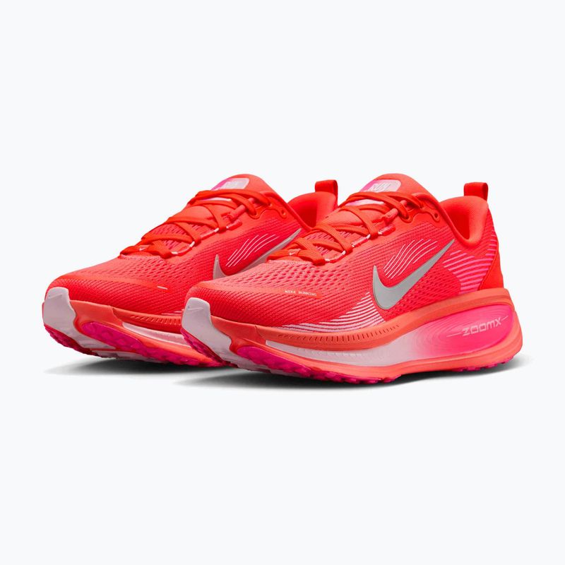 Pantofi de alergare pentru femei Nike Vomero 18 bright crimson/hyper pink/pink foam/white 3