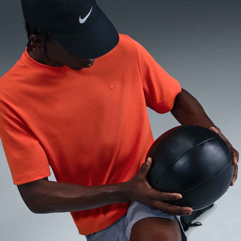 Tricou de antrenament pentru bărbați Nike Dri-Fit Primary picante red/picante red 10