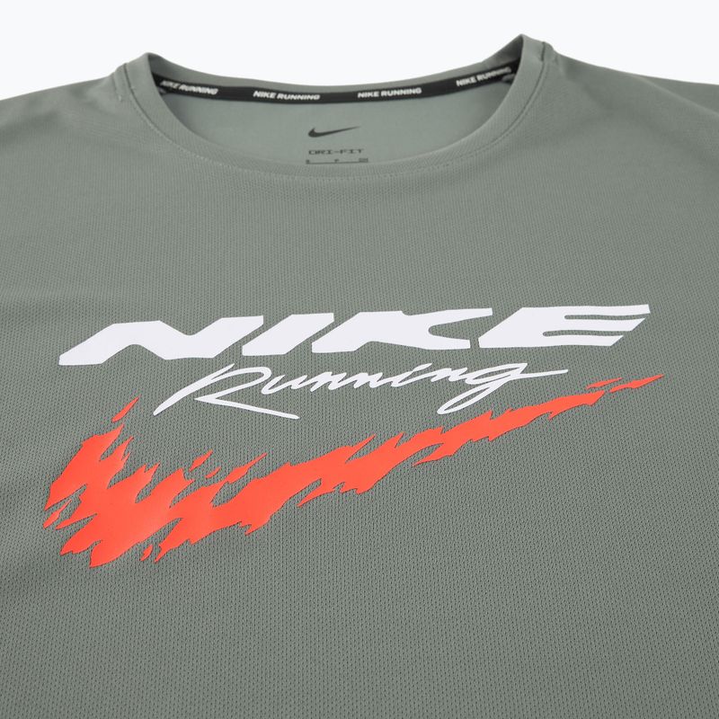 Tricou de alergare pentru bărbați Nike Miler Dri-Fit UV smoke grey 8