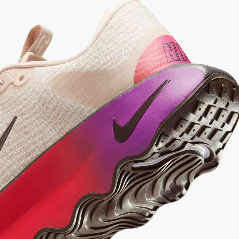 Pantofi de antrenament damă Nike Motiva SE pearl white/pale ivory/vivid purple/mtl gold grain 9