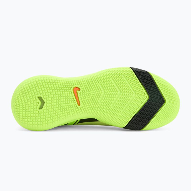 Încălțăminte de fotbal pentru copii Nike Mercurial Superfly 10 Academy IC limelight/hyper crimson/volt 4