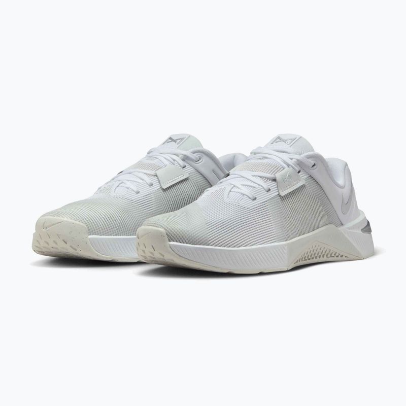 Încălțăminte de antrenament pentru femei Nike Metcon 10 white/platinum tint/metallic silver 10
