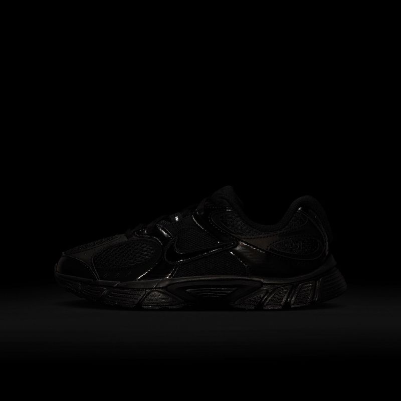 Încălțăminte pentru copii Nike V5 RNR black/anthracite/black 15