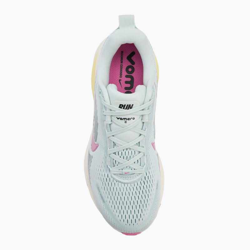 Încălțăminte de alergare pentru femei Nike Vomero 18 barely grey/pale ivory/cannon/playful pink 5