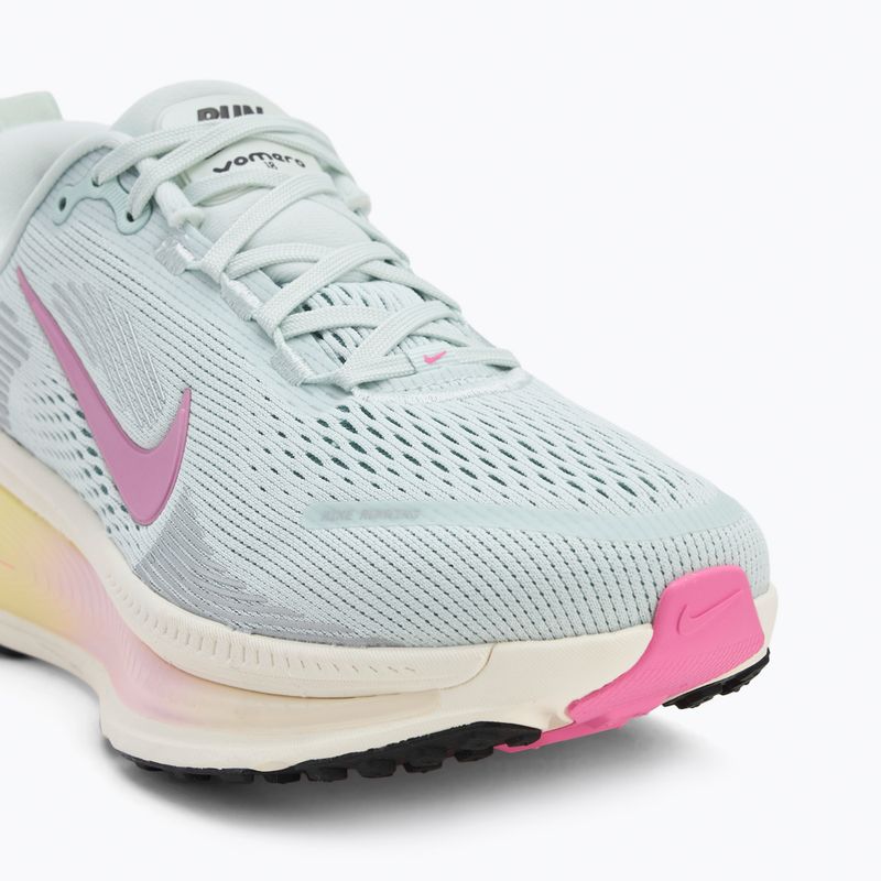 Încălțăminte de alergare pentru femei Nike Vomero 18 barely grey/pale ivory/cannon/playful pink 7