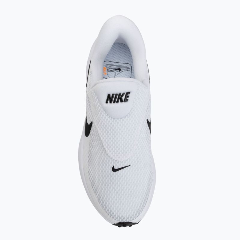 Încălțăminte de alergare pentru femei Nike Revolution 8 EasyOn white/wolf grey/black 5