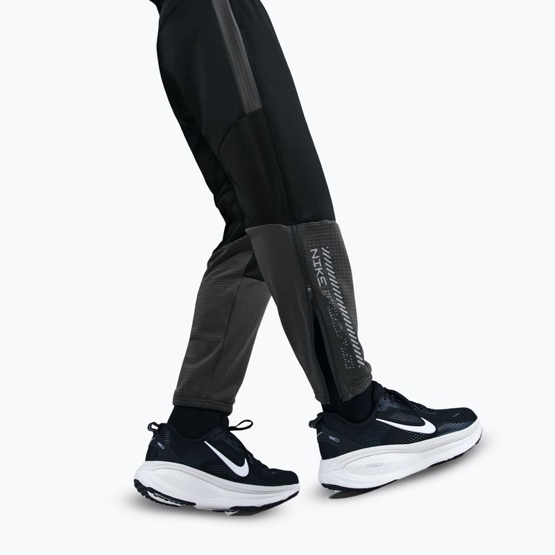 Pantaloni de alergare pentru bărbați Nike Challenger Therma-Fit Winterized black/anthracite/black 5