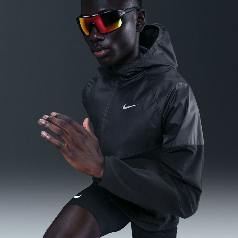 Geacă de alergare pentru bărbați Nike Miler Repel Winterized black/anthracite 6