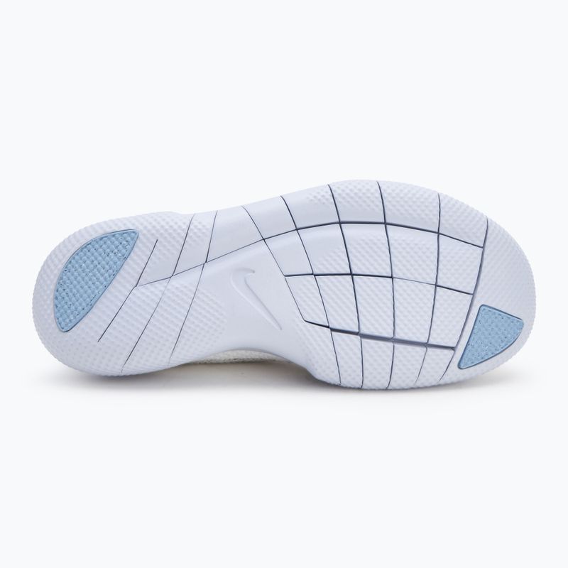 Încălțăminte de antrenament pentru femei Nike Free 2025 white/ghost/metallic silver 4
