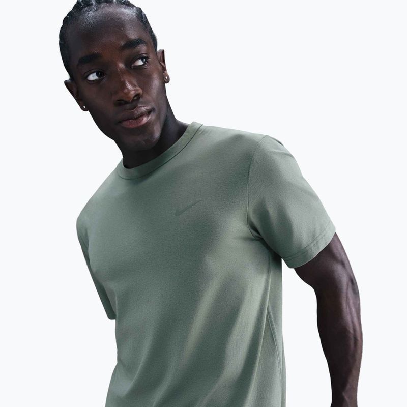 Tricou pentru bărbați Nike Dri-Fit UV Hyverse clay green/clay green 3