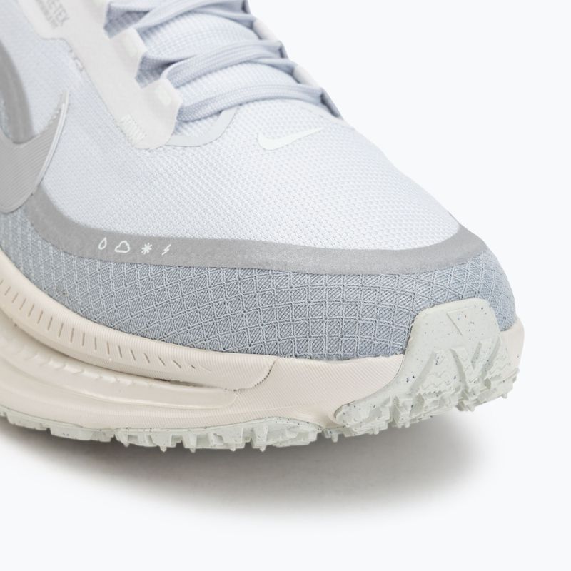 Încălțăminte de alergare pentru bărbați Nike Vomero 18 GORE-TEX pure platinum/metallic silver 7