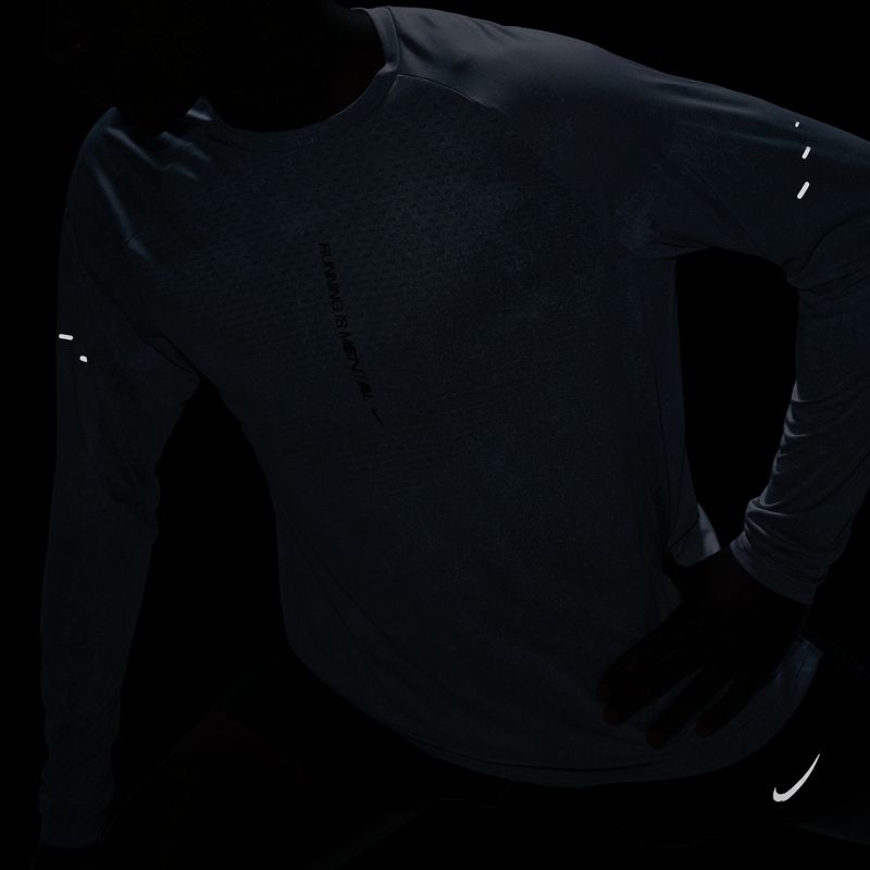 Longsleeve de alergare pentru bărbați Nike Stride Dri-Fit ADV light smoke grey 7