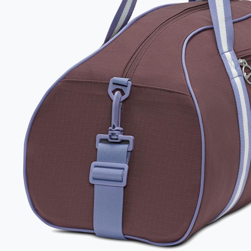 Geantă de antrenament pentru femei Nike Gym Club Retro 24 l tattoo/iron purple/sail 5