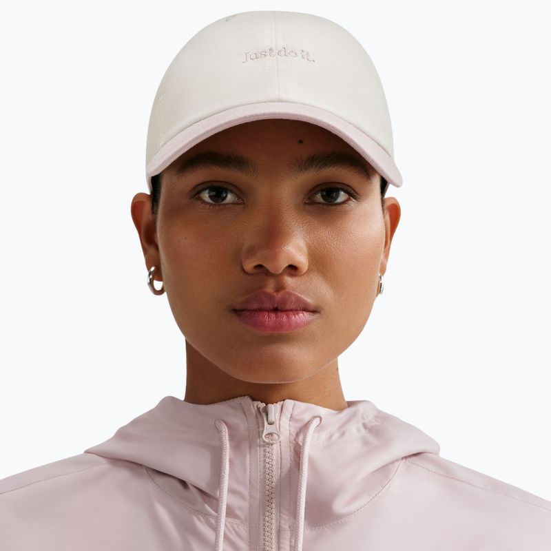Șapcă Nike Club Unstructured JDI sail/particle rose/particle rose 4