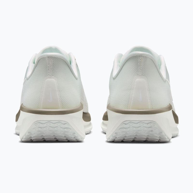 Încălțăminte de alergare pentru bărbați Nike Quest 6 spruce aura/spruce fog/summit white 4