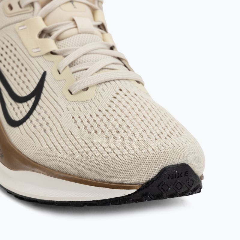 Încălțăminte de alergare pentru femei Nike Quest 6 light khaki/sail/metallic gold/off noir 7