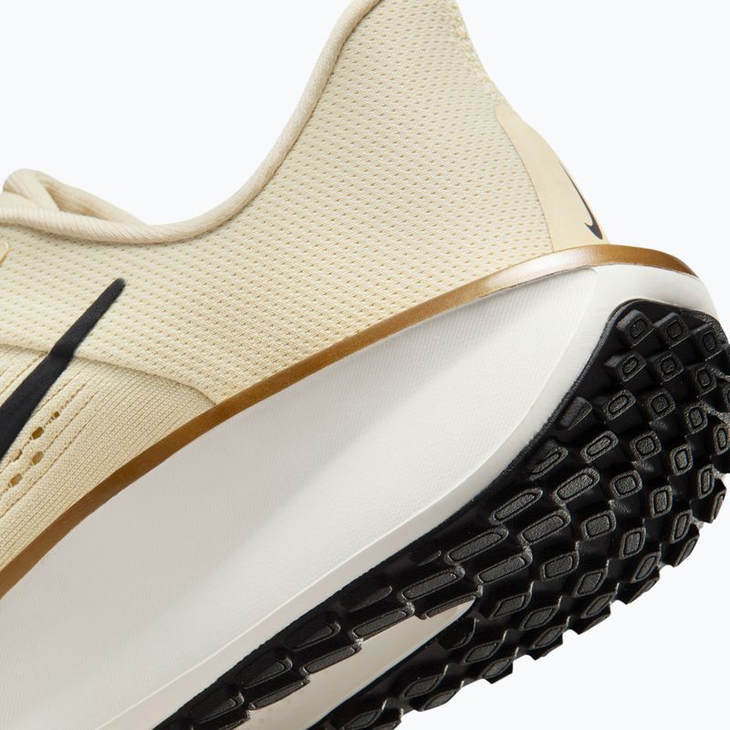 Încălțăminte de alergare pentru femei Nike Quest 6 light khaki/sail/metallic gold/off noir 8