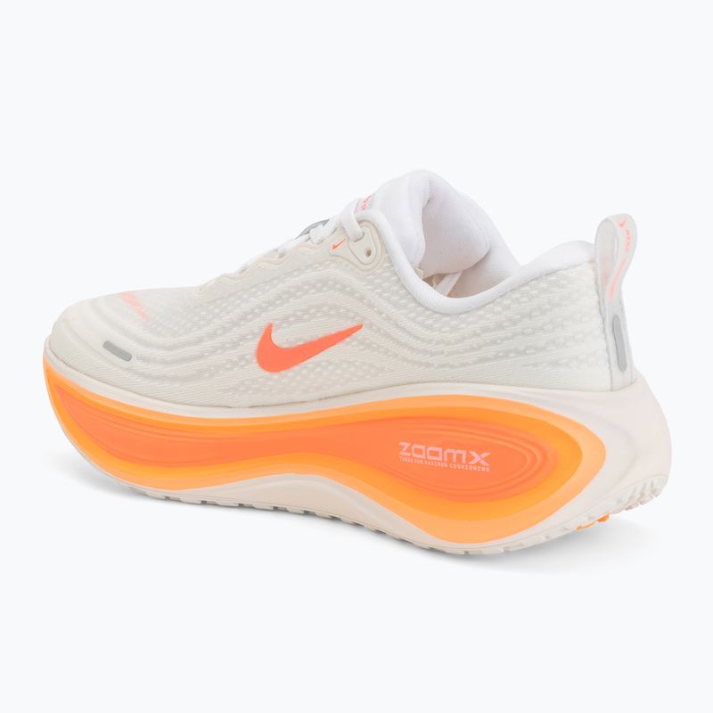 Încălțăminte de alergare pentru femei Nike Vomero Plus sail/white/orange pulse/hot lava 3