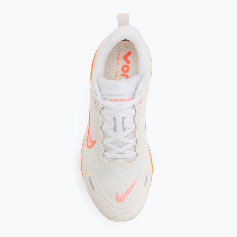 Încălțăminte de alergare pentru femei Nike Vomero Plus sail/white/orange pulse/hot lava 5